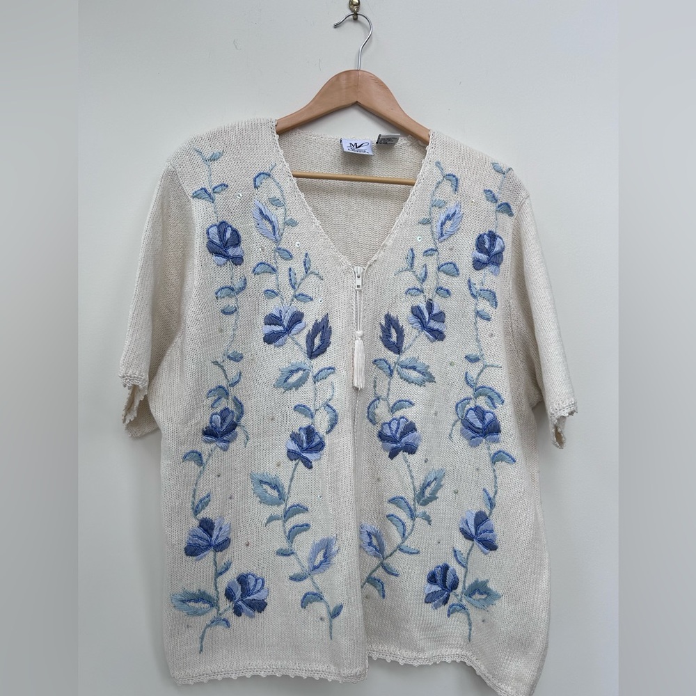 Embroidered V-Neck Zip Front Cardigan Sweater - Cream with Blue Floral